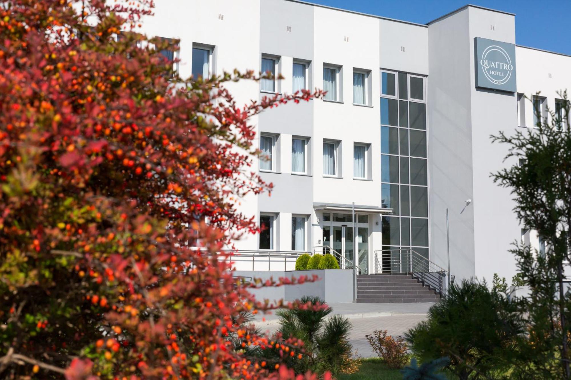 Hotel Quattro Szczecinek Exterior photo